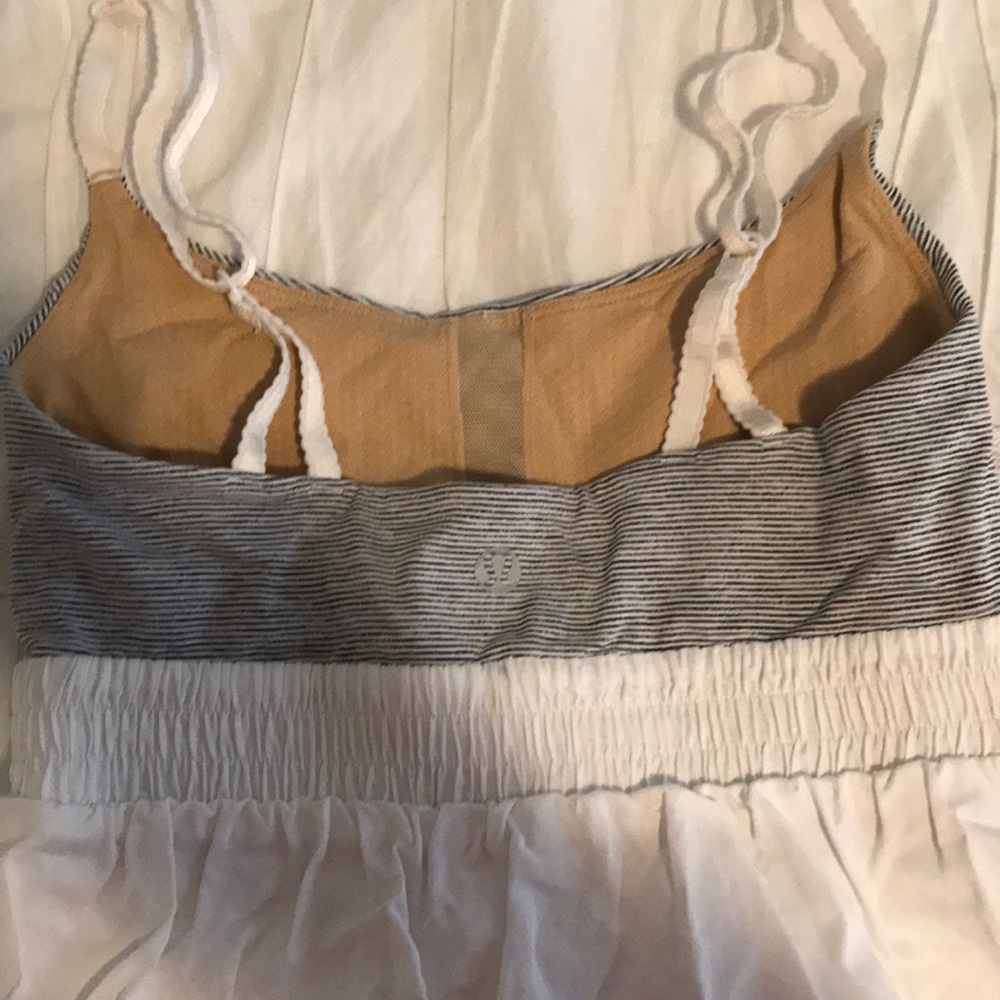 Lululemon White and Black Tunic Tank - Picture 3 of 4